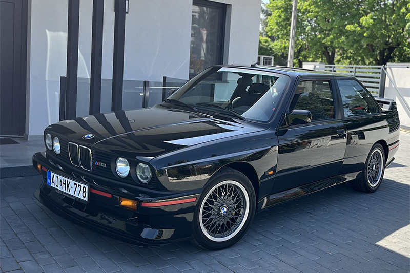nevezo_Foldhazi BMW E30 nevezo_Foldhazi BMW E30