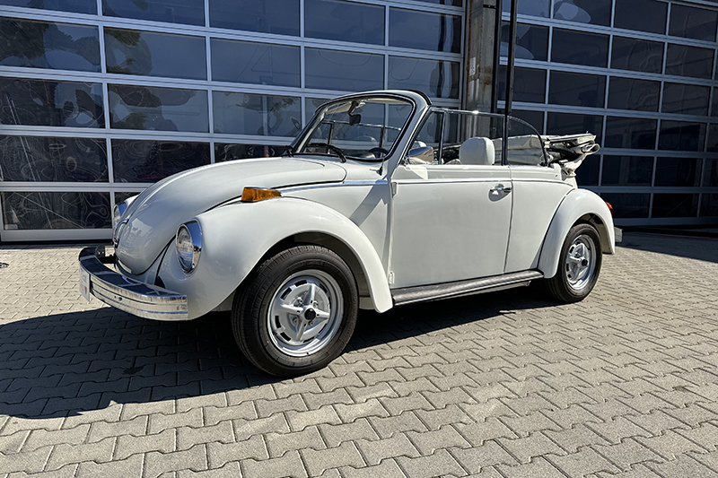 nevezo_Szadoczky_VWcabrio_feher nevezo_Szadoczky_VWcabrio_feher