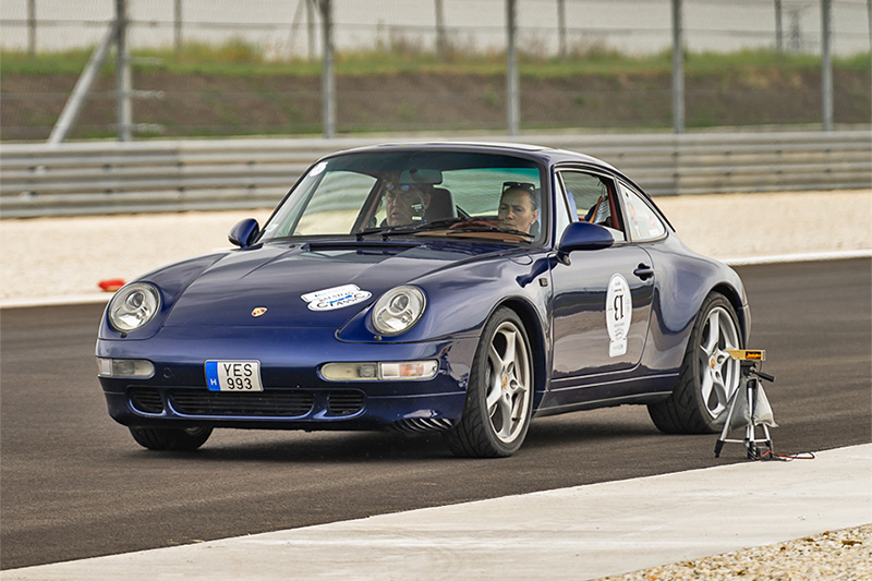 nevezo_Vidovenyecz-Szadoczky Porsche