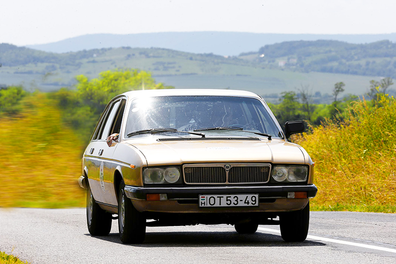 nevezo_Besnyi_Lancia Gamma