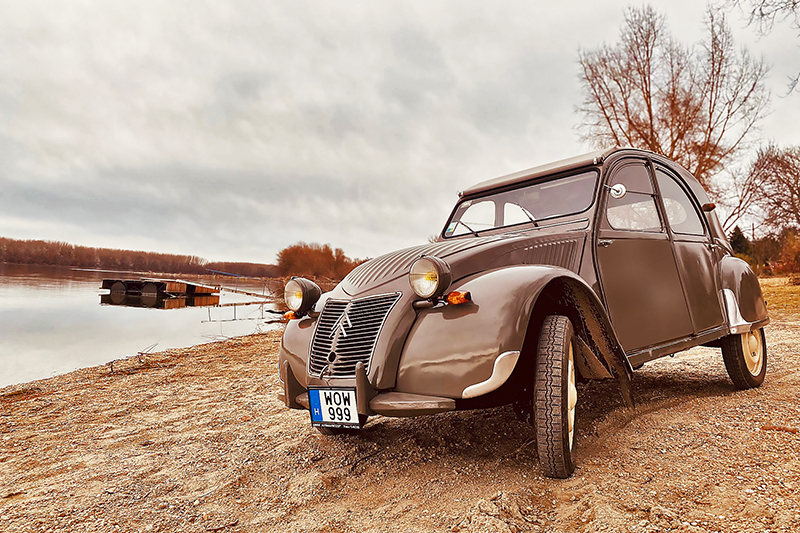 nevezo_vaszilko_citroen_1953