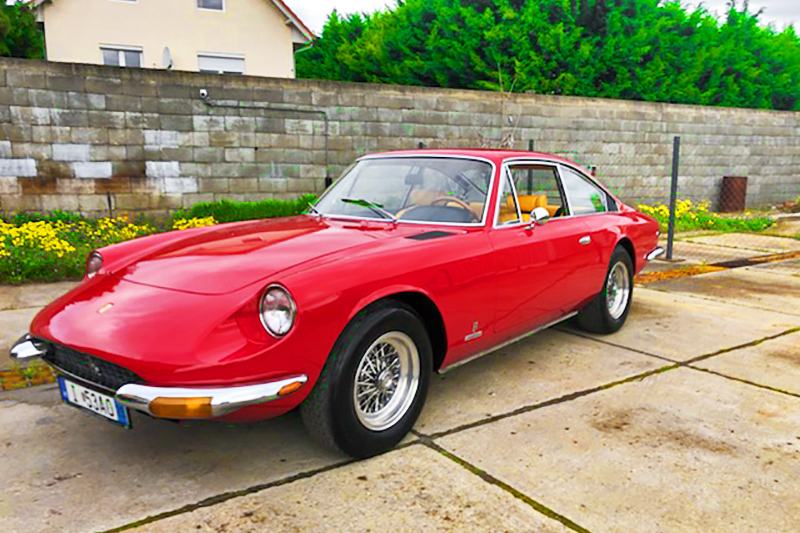 nevezo_vamos laszlo ferrari