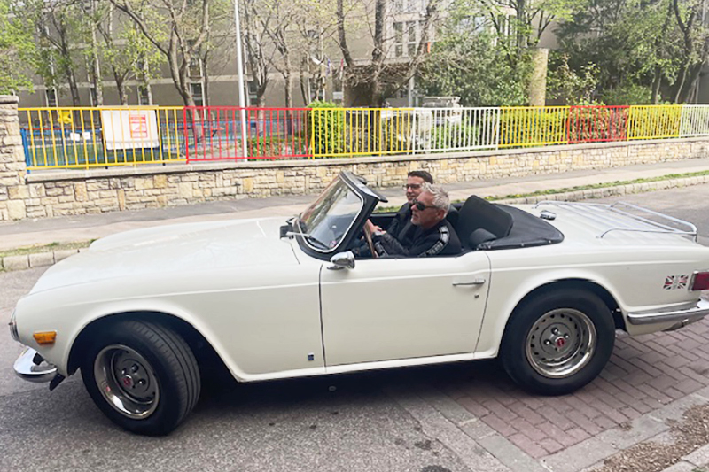 nevezo_Szente József_Triumph TR6_2