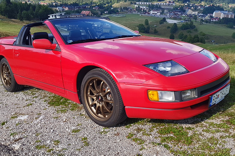 nevezo_Vajda Botond Nissan 300